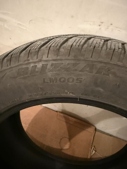 Зимни гуми Bridgestone 235 55 18