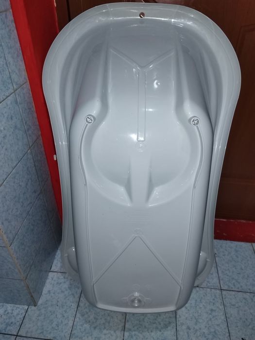 Cada pentru bebelusi