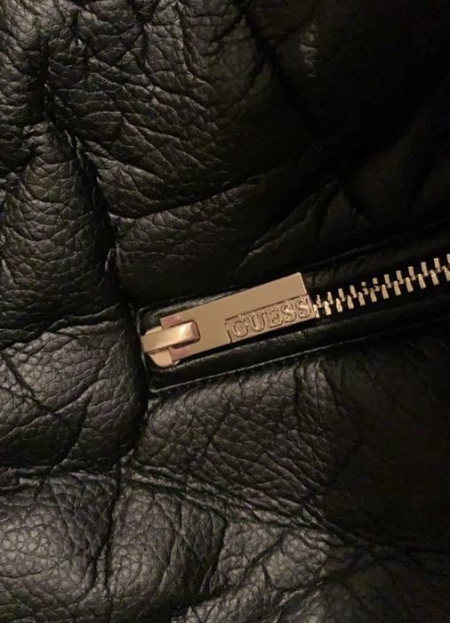 Куртка guess новая