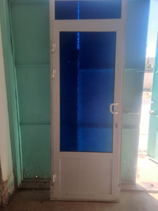 Аква эшиклари сотилади.