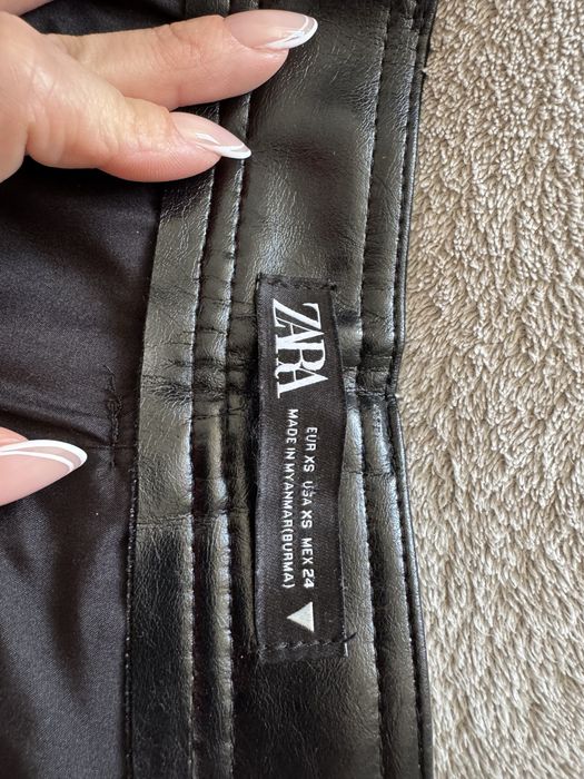Кожени Панталони Zara/Pull&Bear