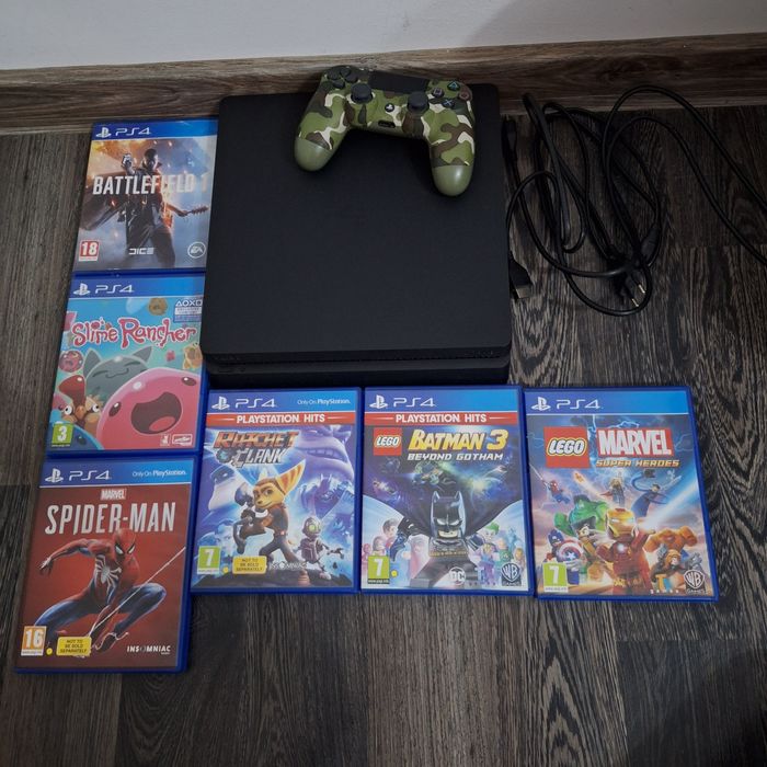 Vând ps4 slim + 6 jocuri