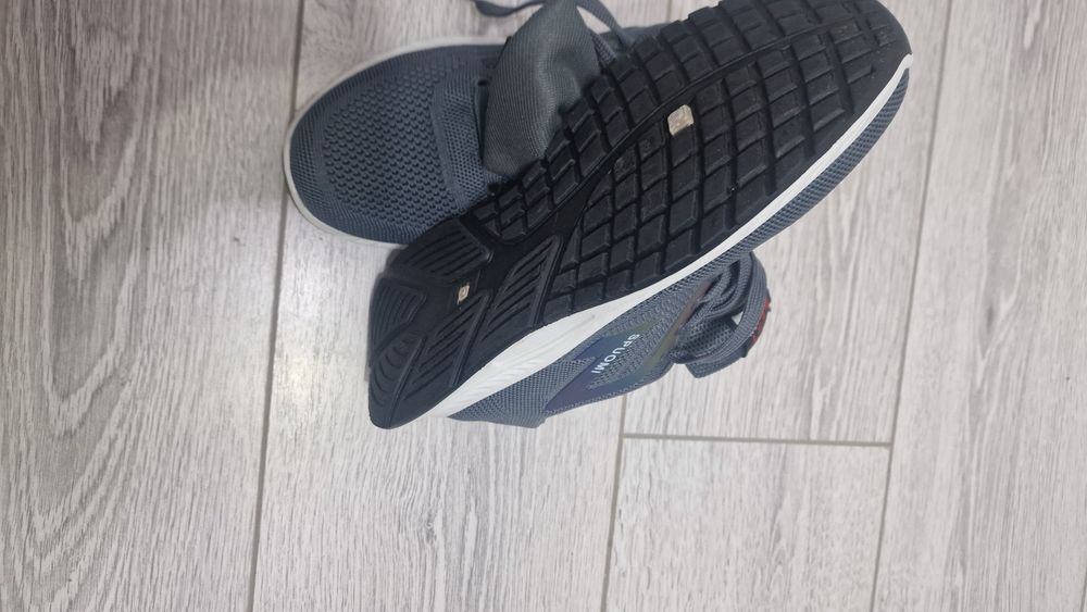 Летние в сеточку мокасины.