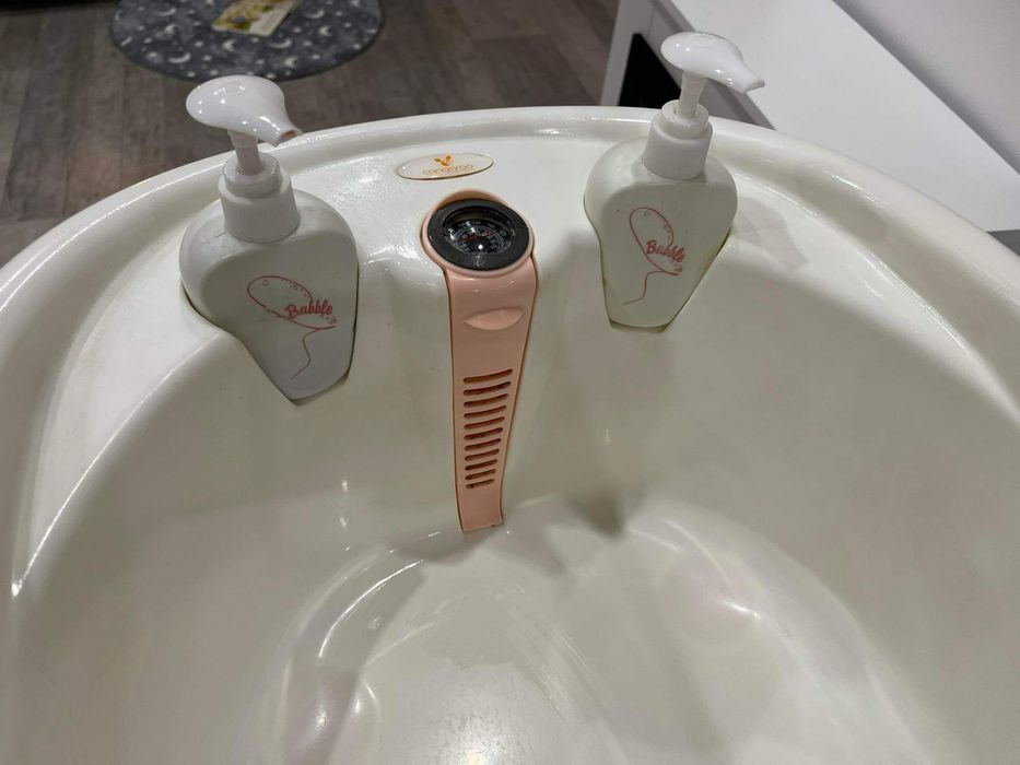 Вана със стойка Cangaroo