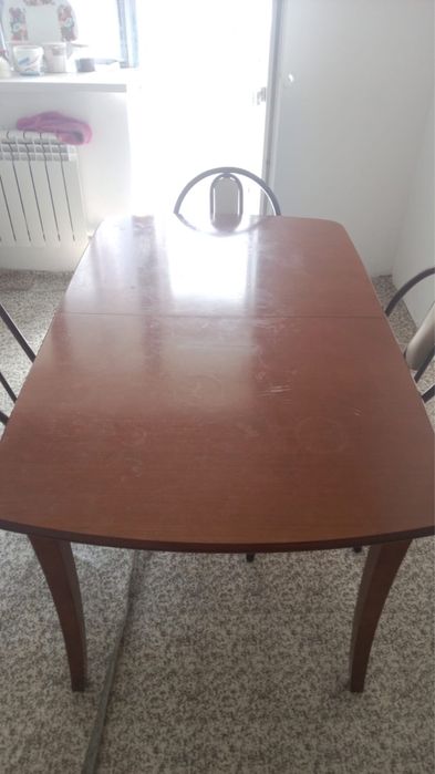 Продам стол со стульями состояние отличное