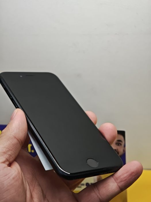 iPhone Se 2 2020 64 Gb