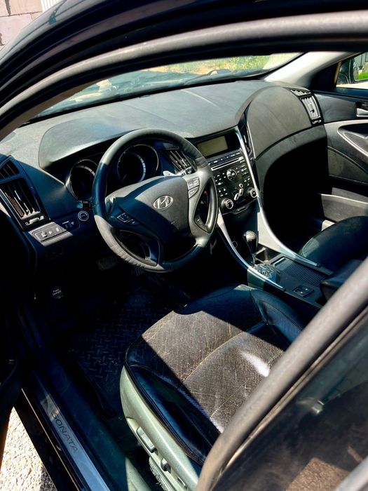 Продается Hyundai Sonata 2011