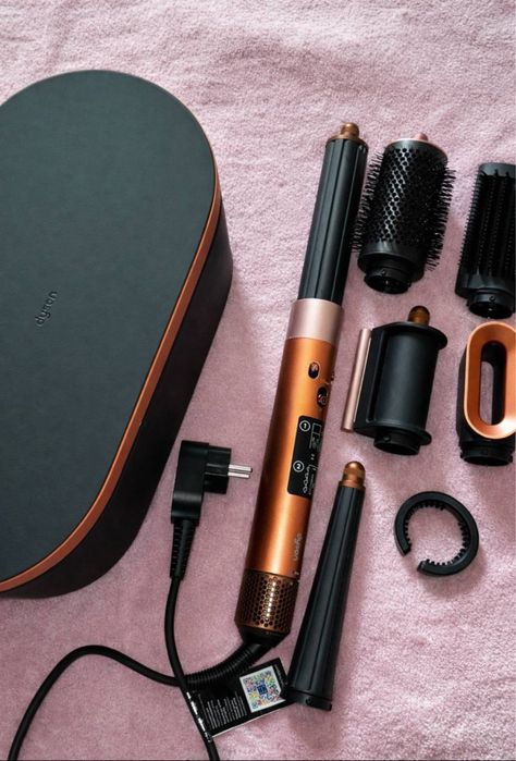 Продавам Dyson за коса