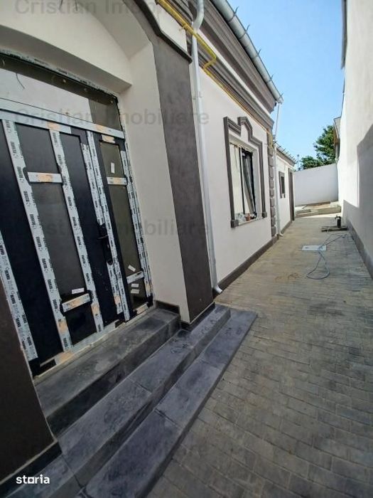 Inchiriere Casa Renovata Integral  Centru, Caramida