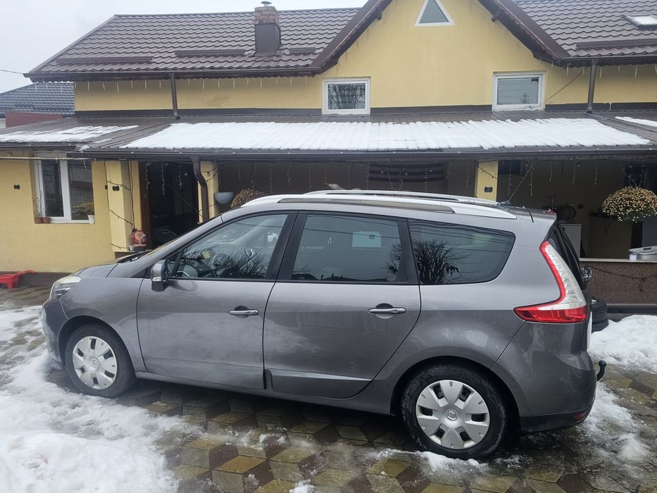 Renault Grand Scenic 7 locuri