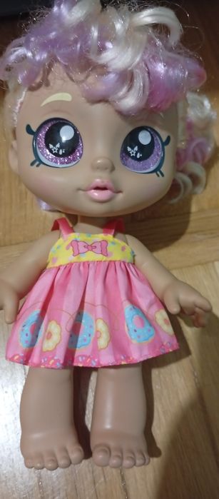 Vând păpușă Kindi Kids originală, în stare foarte bună.
Model atractiv