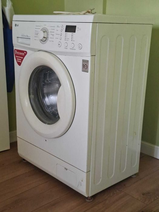 стиральная машина LG