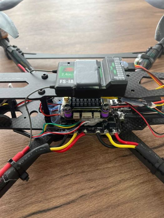 Продам квадрокоптер