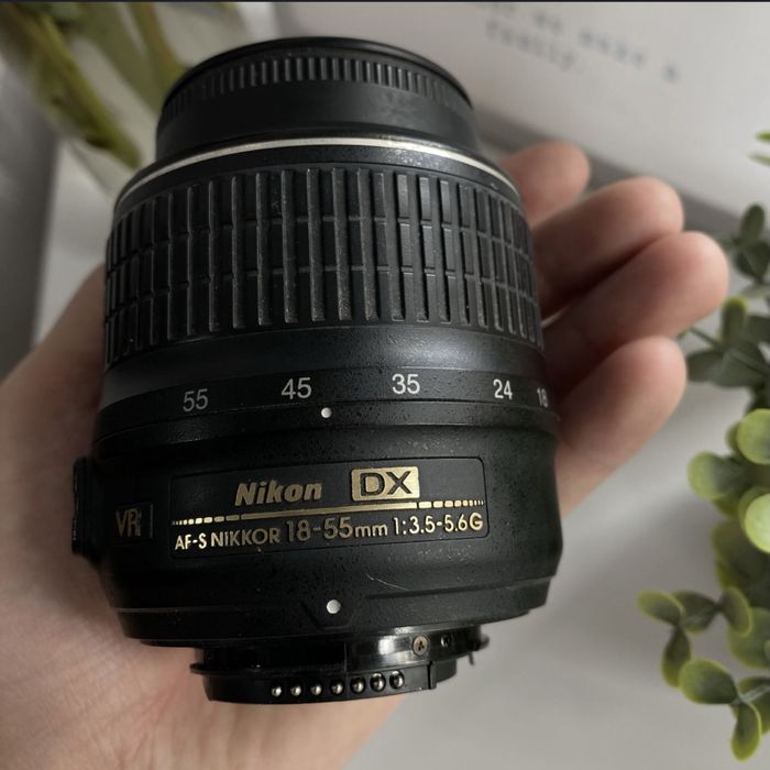 Nikon D3200 продам