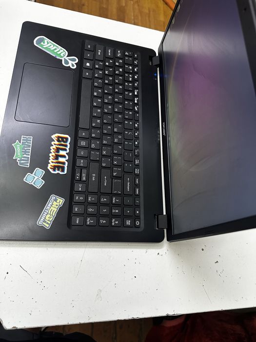 Ноутбук i3-10gen 256ssd-12izu