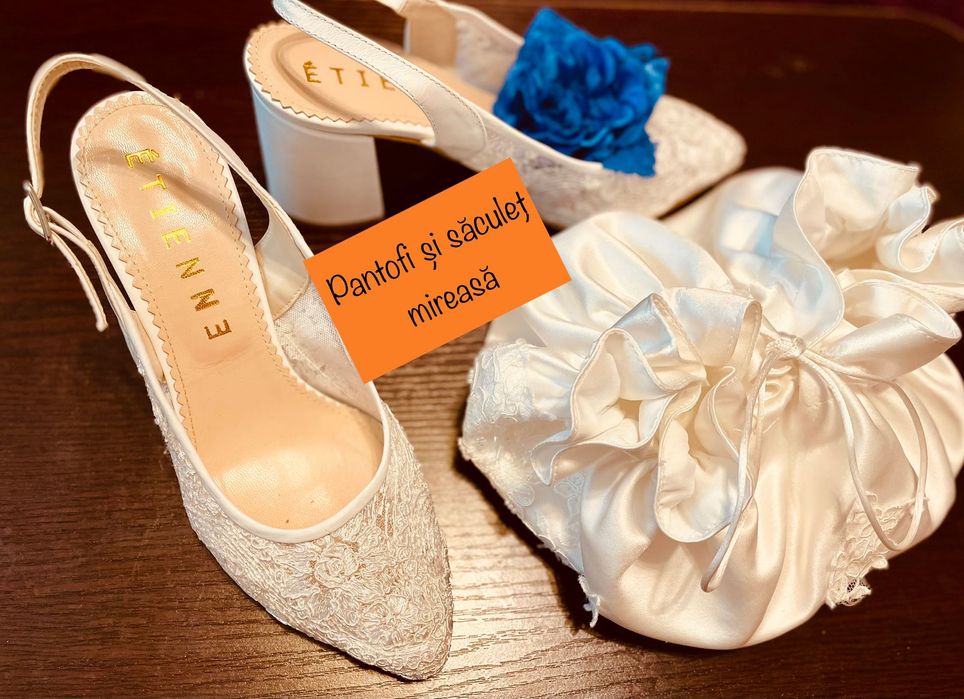 Rochie de mireasa și accesorii disponibile la cerere