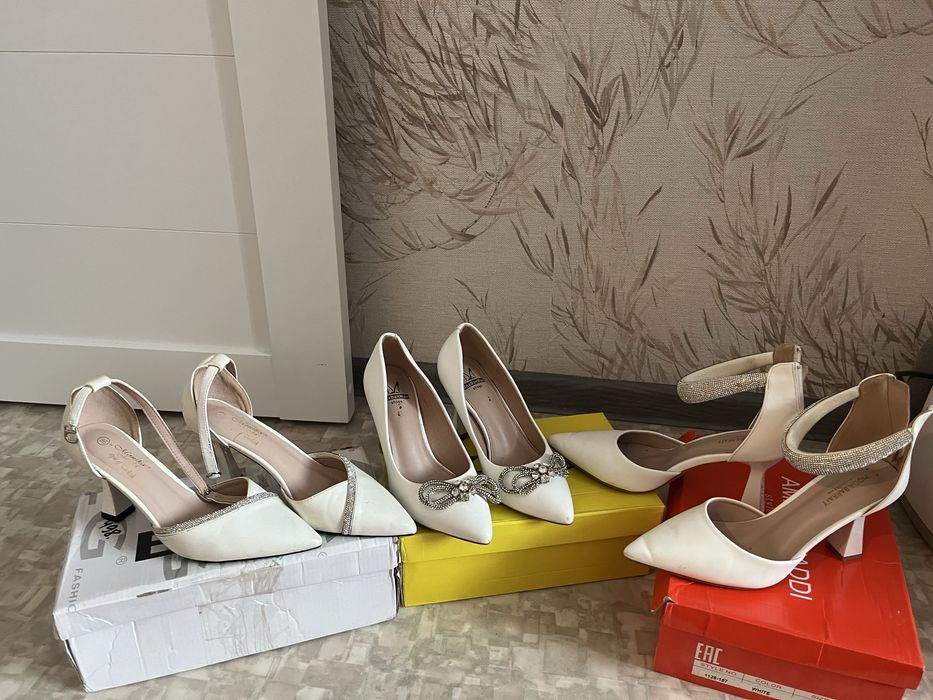 Продам туфли почти новые