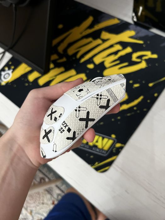 Продам мышку attack shark x11