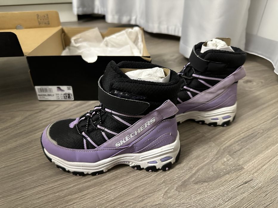 Детские ботинки Skechers, размер 29