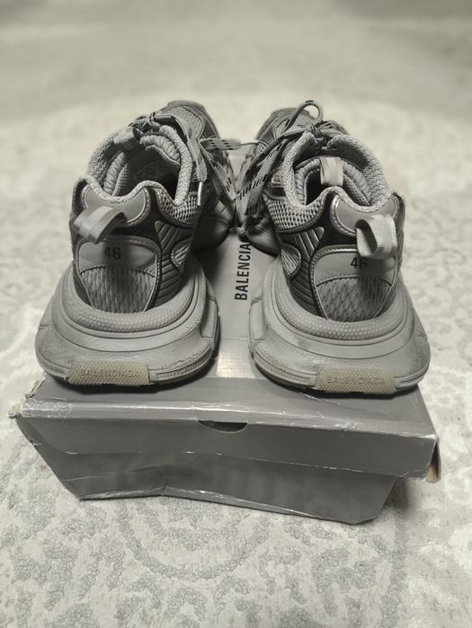 Balenciaga 3xl серые