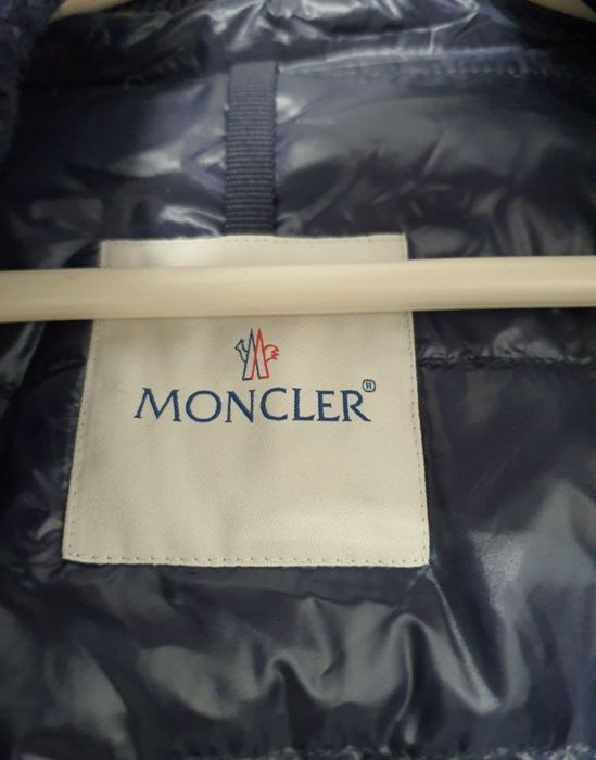 Geaca Moncler originala marimea 5
