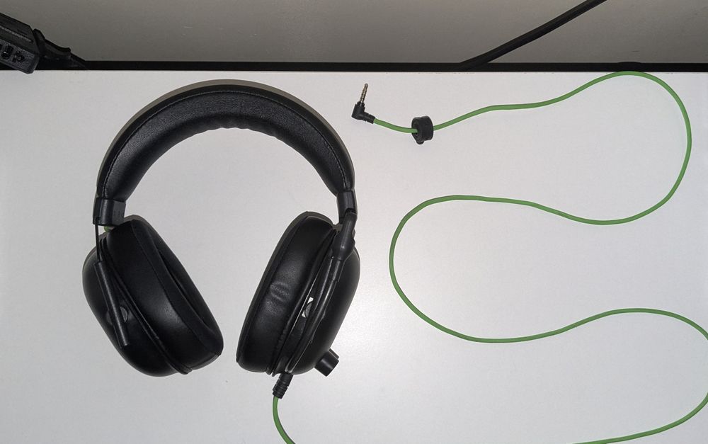 наушники Razer BlackShark V2 X