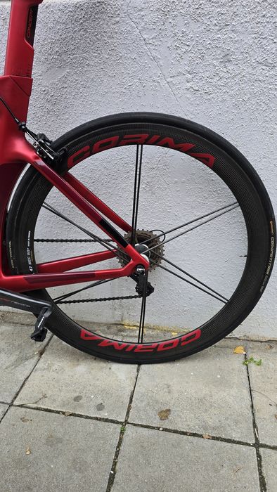 Шосеен велосипед Colnago Concept 2021