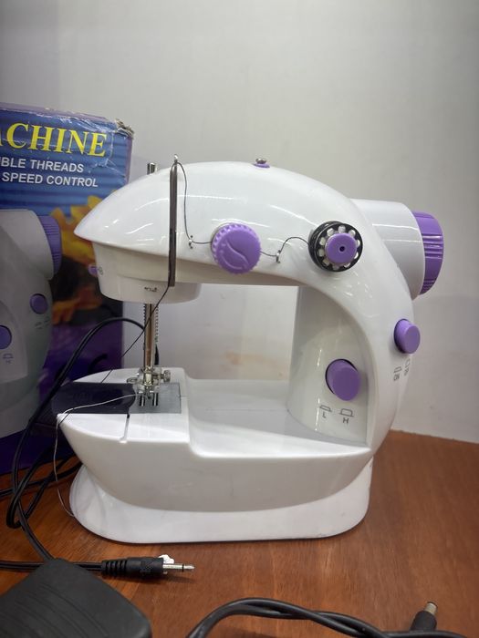 Продам мини швейный машинка