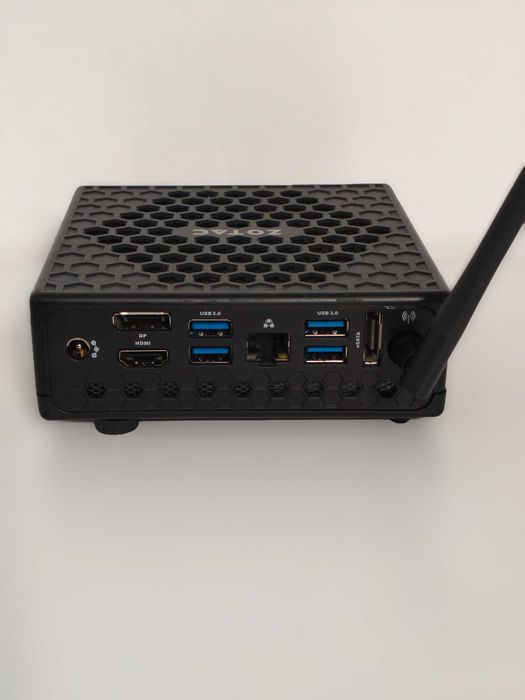 Mini PC Zbox Nano CI520 I3