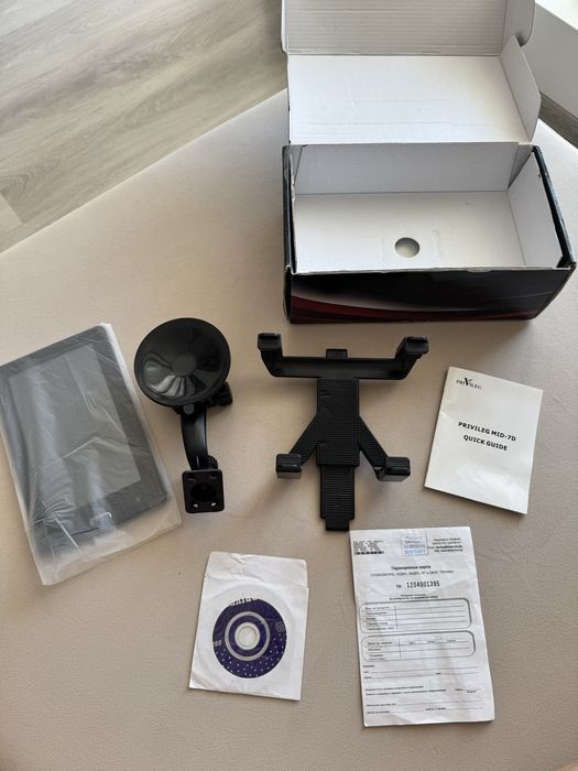 Таблет Privileg MID-7D GPS / Wi-Fi + пълен комплект аксесоари