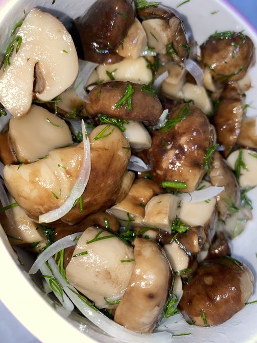 Маринованые грибы