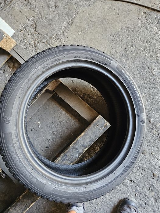 2 anvelope iarna 225 45 17 Hankook 2020