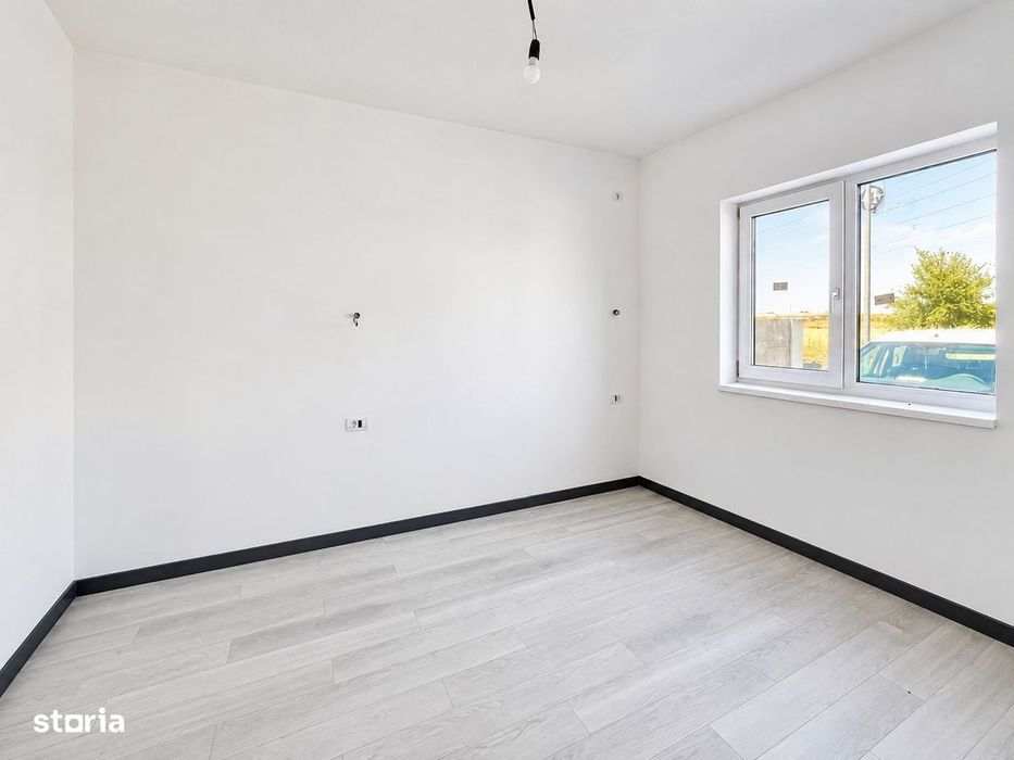 Duplex pe parter în Dumbrăvița | Construcție solidă și eficientă energ