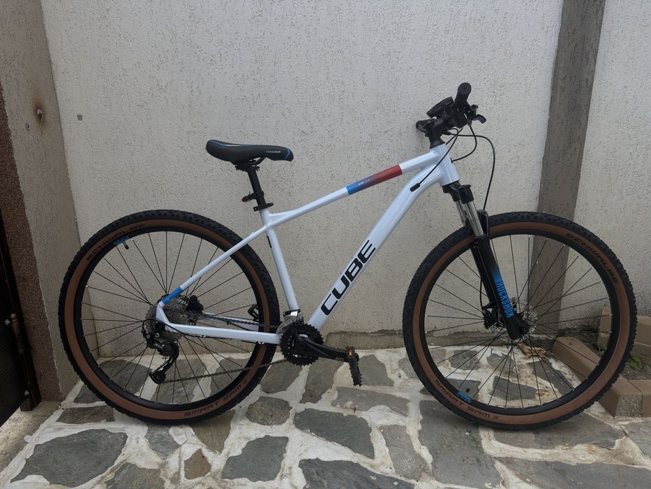 Bicicleta cube slx