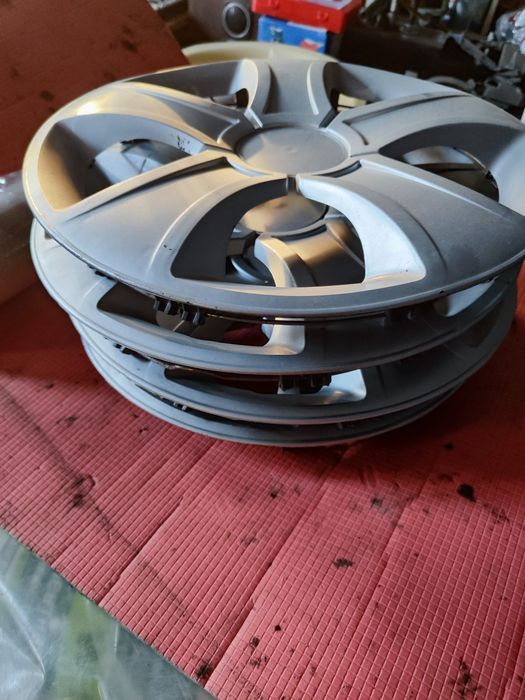 Колпаки на колеса R15