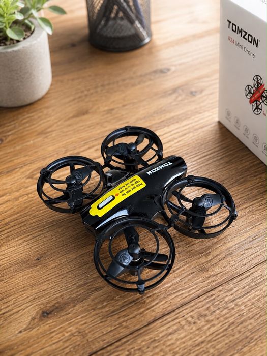 Dronă TOMZON A24-W cu cameră 1080P Wi-Fi | 3 baterii | Nouă, sigilată