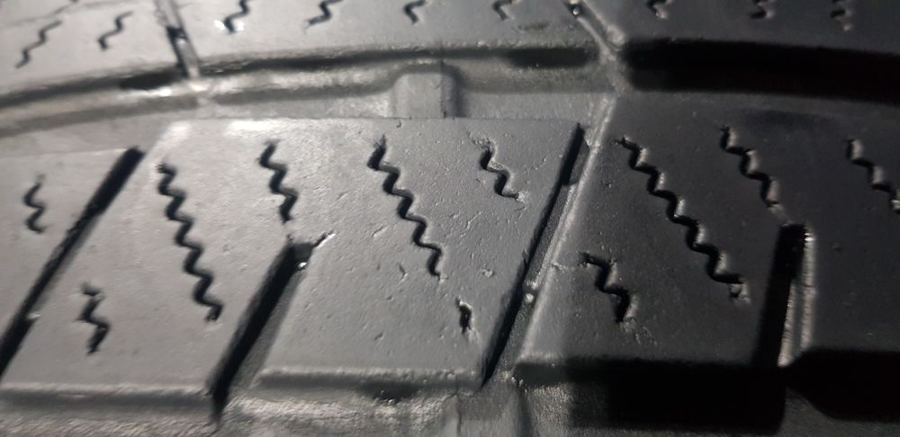 Anvelope 2x275 45 21 continental allsesion  dot  21 mm 4.6