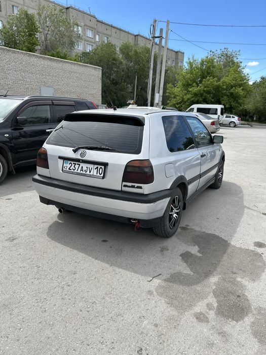 Продам Гольф 3 2л Инжектор