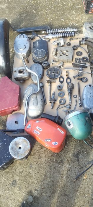 Части за МЗ /ЕТЗ/ЕS/TS/Simsonи други ретро мотори