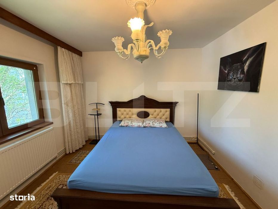 Apartament 3 camere, decomandat, etaj 2/4, 64.70 mp, zona Piata Centra