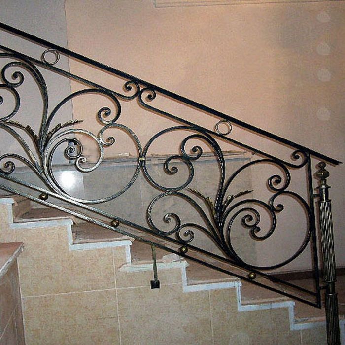 Решётка, навес, перила, кованные изделия