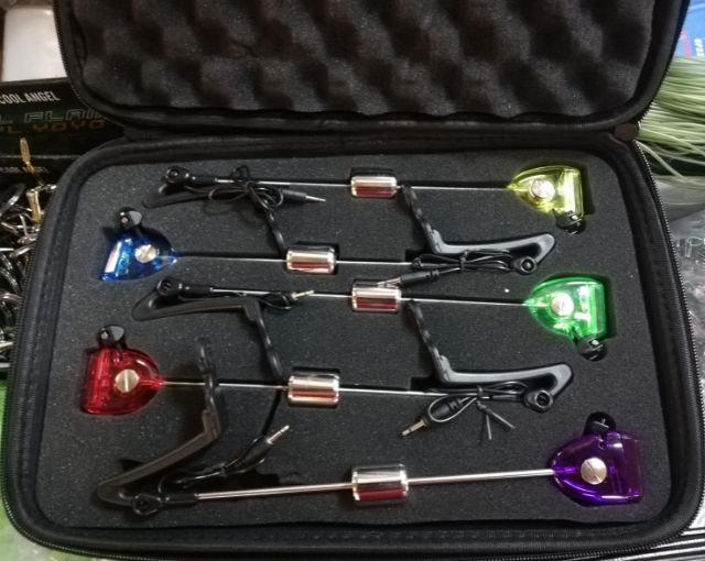 Set 5 Swingere cu iluminare si penar transport SW-5