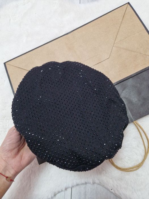 Дамска шапка RB.