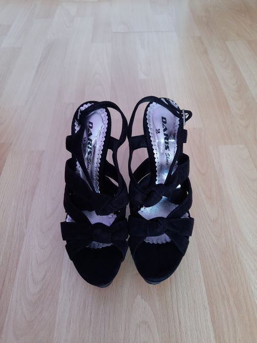 На ток Zara, Daris