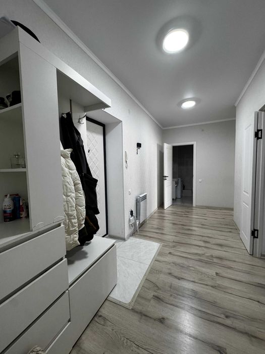 Продам 2х комн кв Батыс