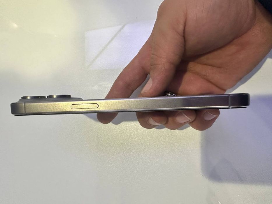 IPhone 15 Pro Max 256GB Sotiladi.