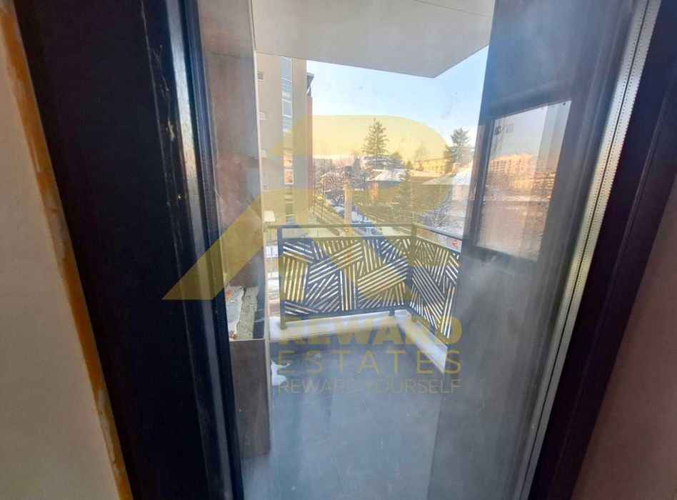 Продава се Четиристаен апартамент в София, Манастирски ливади - 171 кв.м за 1878 €/кв.м - Снимка #9