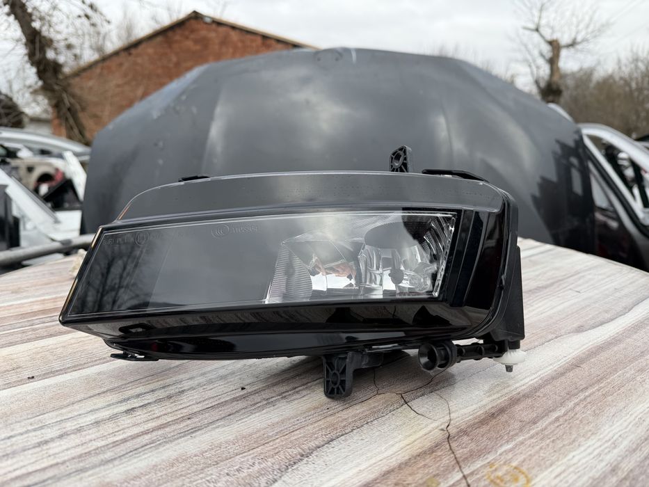 Халоген VW Golf 7