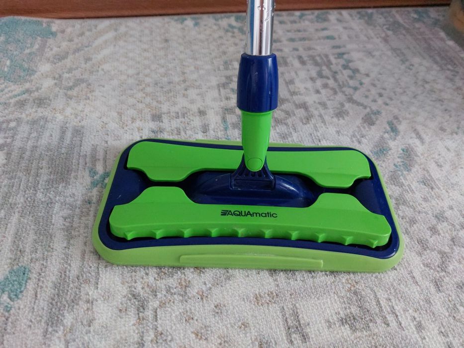 Продам швабру в хорошем состояний