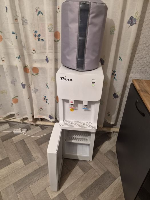 Продам кулер для воды